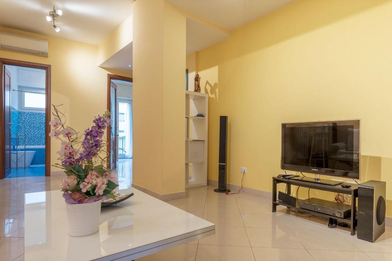 Lovely Flat Marconi District Roma Exterior foto