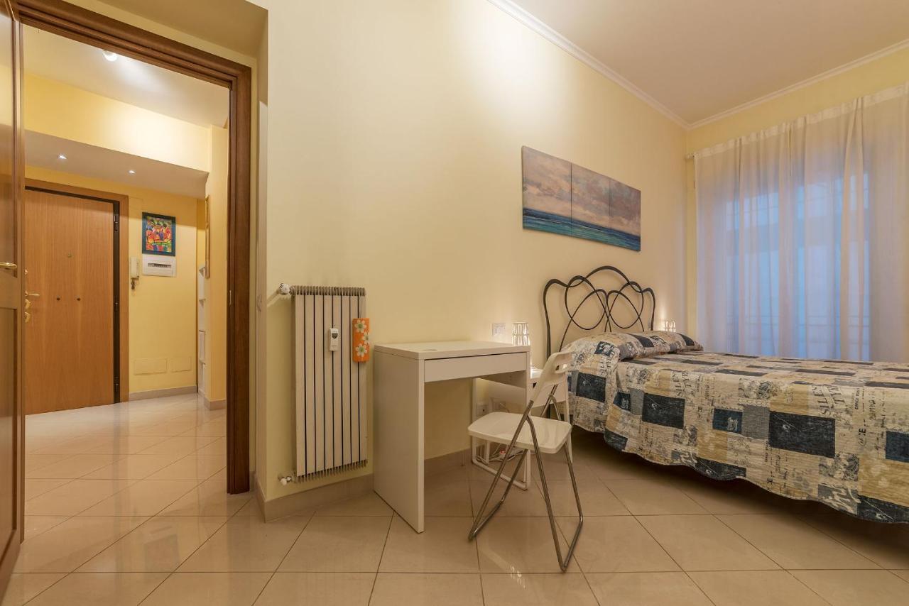 Lovely Flat Marconi District Roma Exterior foto